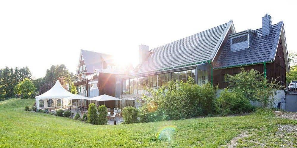 Landhaus Spatzenhof Wermelskirchen Bagian luar foto